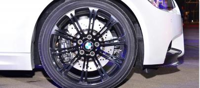 BMW M3 Carbon Edition (2011) - picture 7 of 18