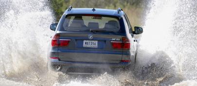 BMW X5 (2011) - picture 87 of 153