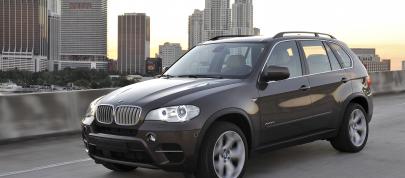 BMW X5 (2011) - picture 100 of 153