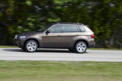 BMW X5 (2011) - picture 72 of 153