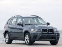BMW X5 (2011) - picture 18 of 153