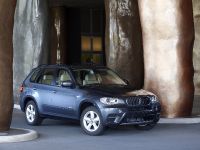 BMW X5 (2011) - picture 26 of 153