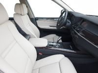 BMW X5 (2011) - picture 61 of 153
