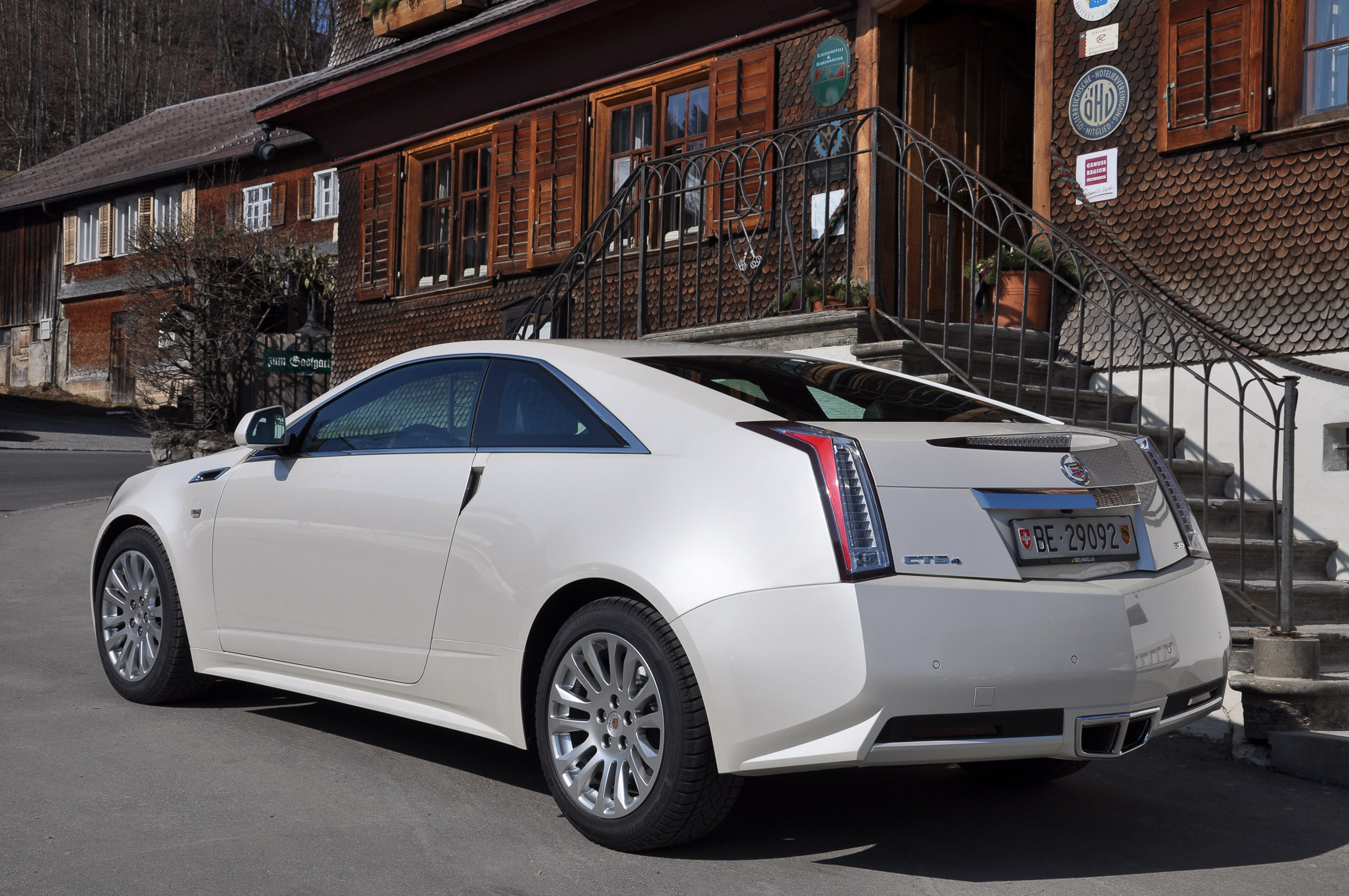 Cadillac CTS AWD Coupe