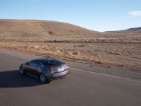 Cadillac CTS-V Coupe (2011) - picture 6 of 10