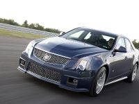 Cadillac CTS-V (2011) - picture 3 of 12