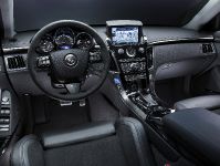 Cadillac CTS-V (2011) - picture 5 of 12