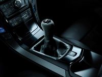 Cadillac CTS-V (2011) - picture 11 of 12