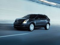 Cadillac SRX (2011) - picture 1 of 14