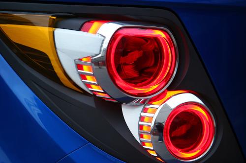 Chevrolet Aveo RS (2011) - picture 9 of 16