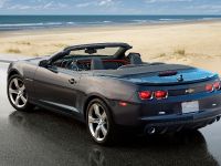 Chevrolet Camaro Convertible (2011) - picture 8 of 11