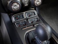 Chevrolet Camaro Convertible (2011) - picture 2 of 11