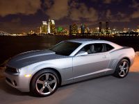 Chevrolet Camaro (2011) - picture 6 of 14