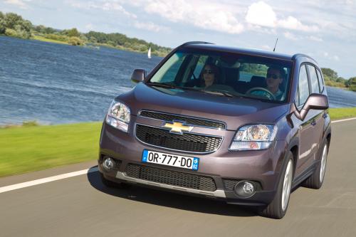 Chevrolet Orlando Europe (2011) - picture 8 of 11