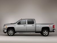 Chevrolet Silverado 2500 HD LTZ (2011) - picture 3 of 11