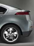 Chevrolet Volt (2011) - picture 7 of 10