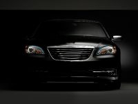 Chrysler 200 Sedan (2011) - picture 7 of 15