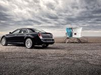 Chrysler 300 (2011) - picture 8 of 41