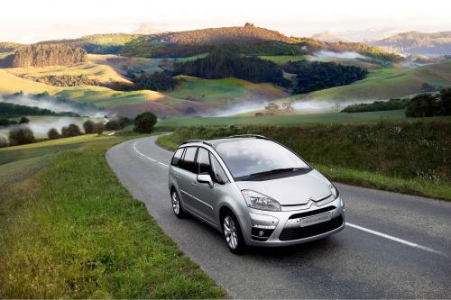 Citroen C4 Picasso (2011) - picture 1 of 5
