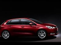 Citroen C4 (2011) - picture 6 of 15