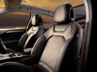 Citroen C4 (2011) - picture 14 of 15