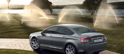 Citroen C5 facelift (2011) - picture 4 of 20