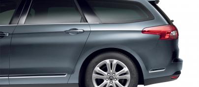 Citroen C5 facelift (2011) - picture 15 of 20