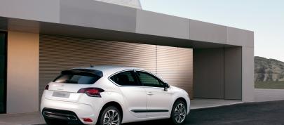 Citroen DS4 (2011) - picture 4 of 30