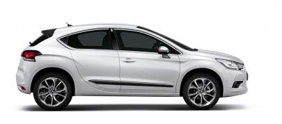 Citroen DS4 (2011) - picture 20 of 30