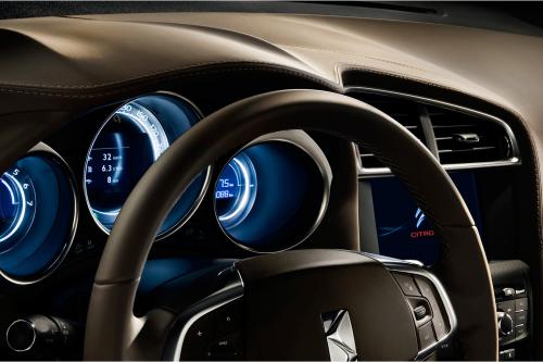 Citroen DS4 (2011) - picture 8 of 30