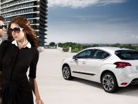 Citroen DS4 (2011) - picture 13 of 30