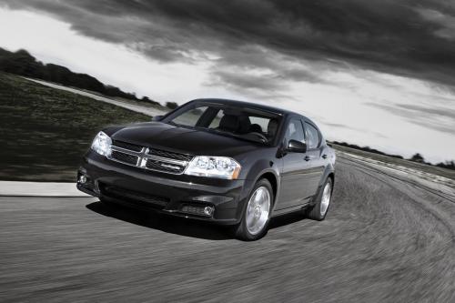Dodge Avenger (2011) - picture 1 of 6