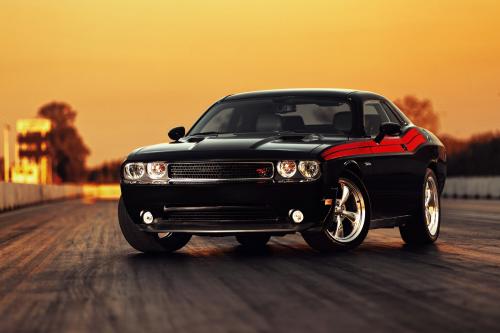 Dodge Challenger RT (2011) - picture 1 of 19