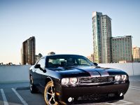 Dodge Challenger RT (2011) - picture 8 of 19