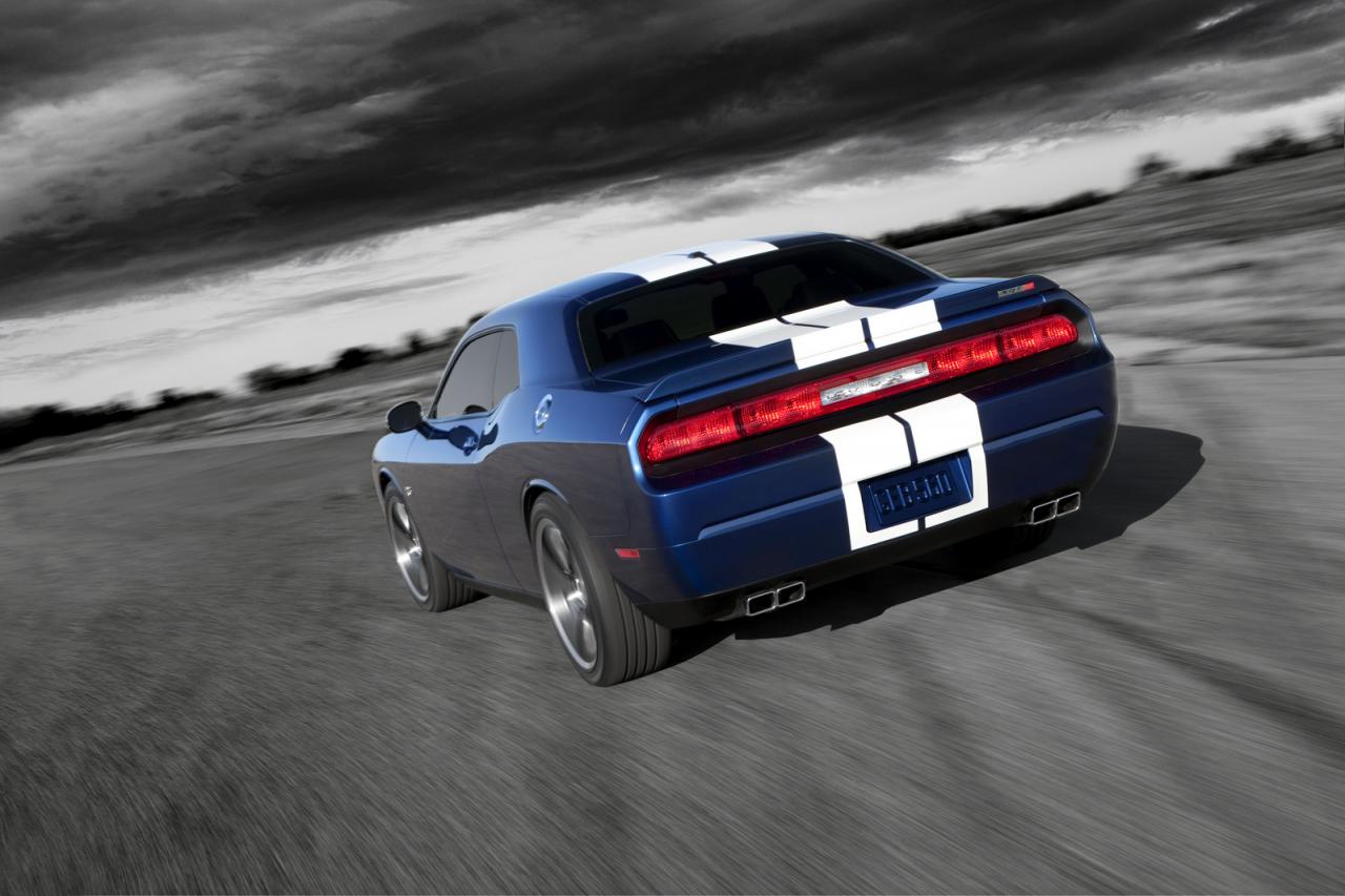 Dodge Challenger SRT8 392