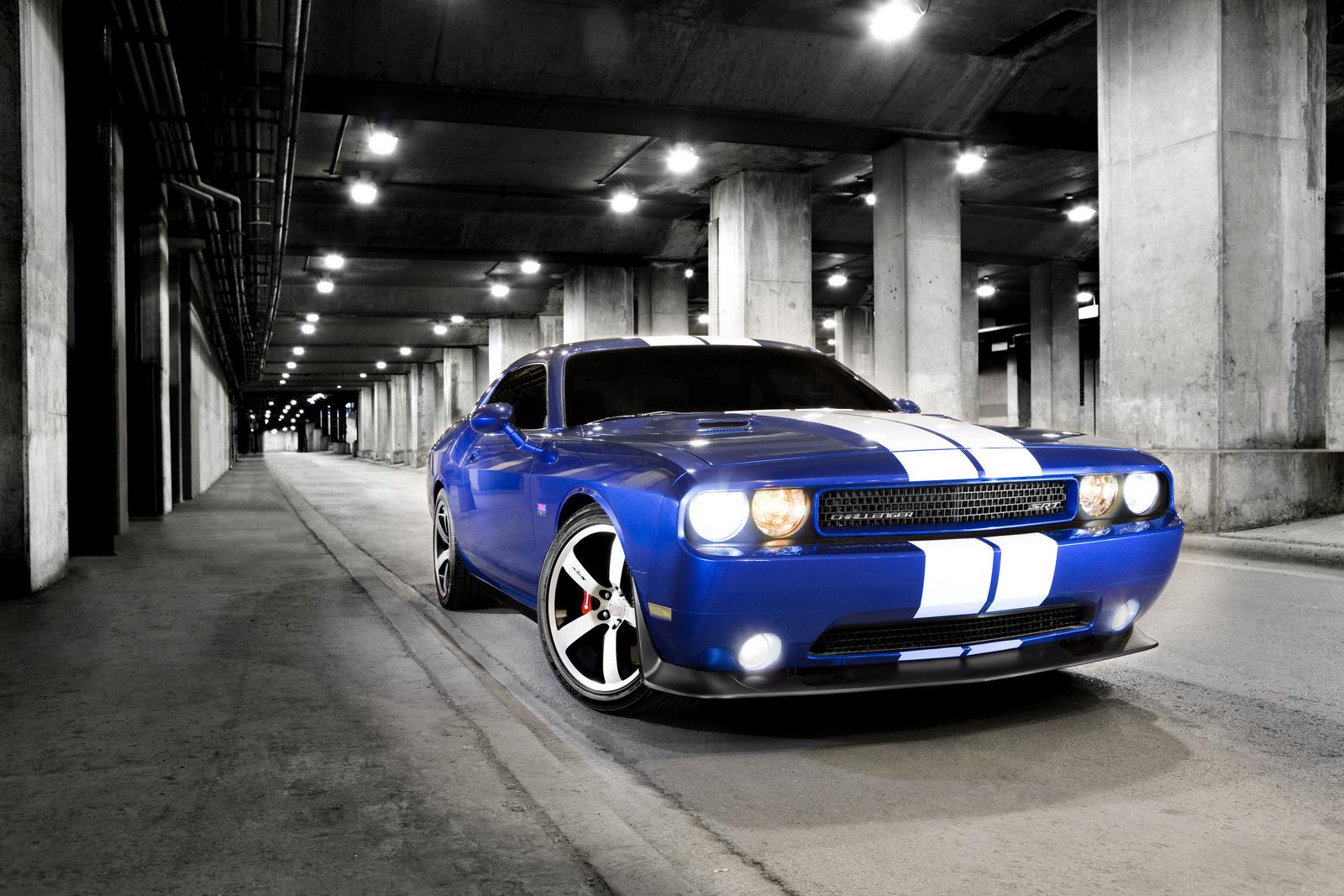 Dodge Challenger SRT8 392