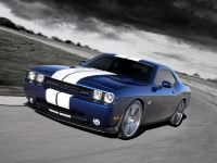 Dodge Challenger SRT8 392 (2011) - picture 13 of 13