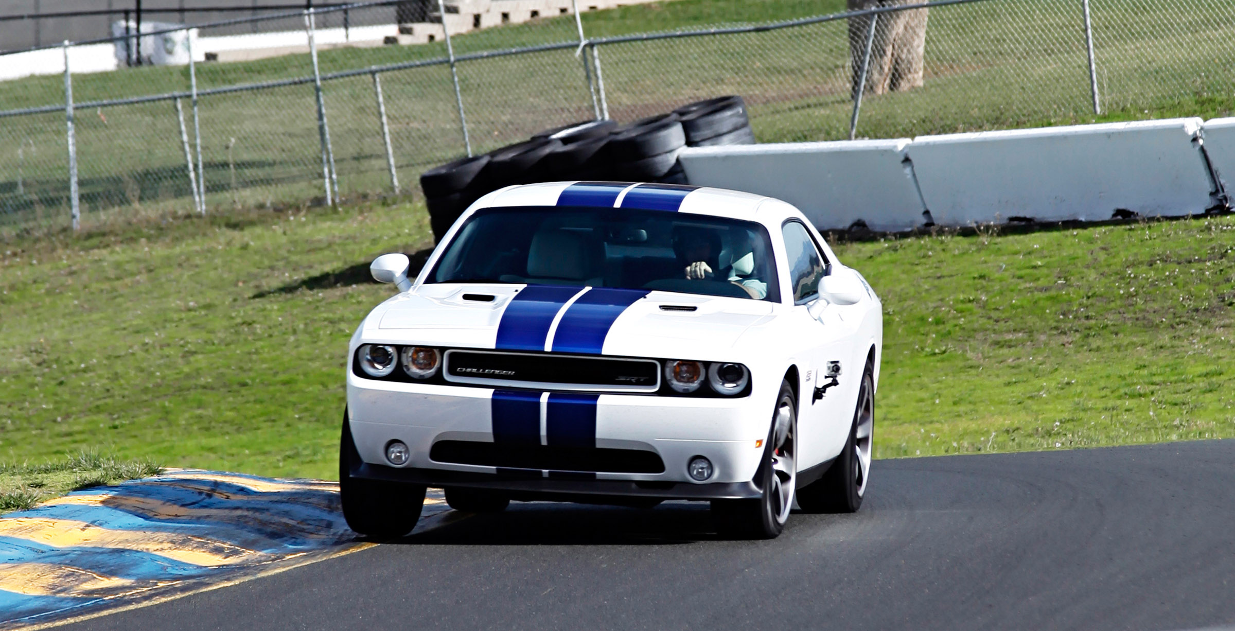 Dodge Challenger SRT8