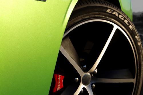 Dodge Challenger SRT8 (2011) - picture 9 of 11