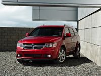 Dodge Journey (2011) - picture 4 of 11