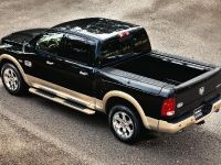 Dodge Ram Laramie Longhorn Edition (2011) - picture 4 of 17