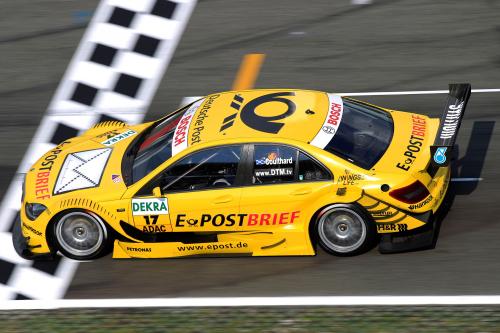 DTM season - Mercedes-Benz Bank AMG C-Class (2011) - picture 33 of 49