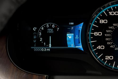 Ford Edge Limited (2011) - picture 17 of 38