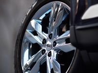 Ford Edge Limited (2011) - picture 18 of 38