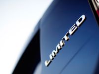 Ford Edge Limited (2011) - picture 35 of 38