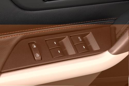 Ford Edge Sport (2011) - picture 17 of 31