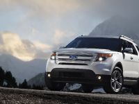 Ford Explorer (2011) - picture 1 of 33