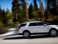 Ford Explorer (2011) - picture 11 of 33