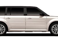 Ford Flex Titanium (2011) - picture 3 of 5