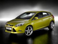 Ford Focus 5-door (2011) - picture 1 of 2